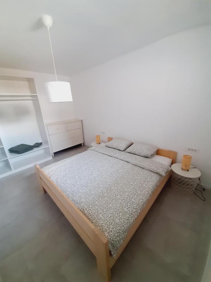 Green Bee Apartment Lesce  Exterior photo
